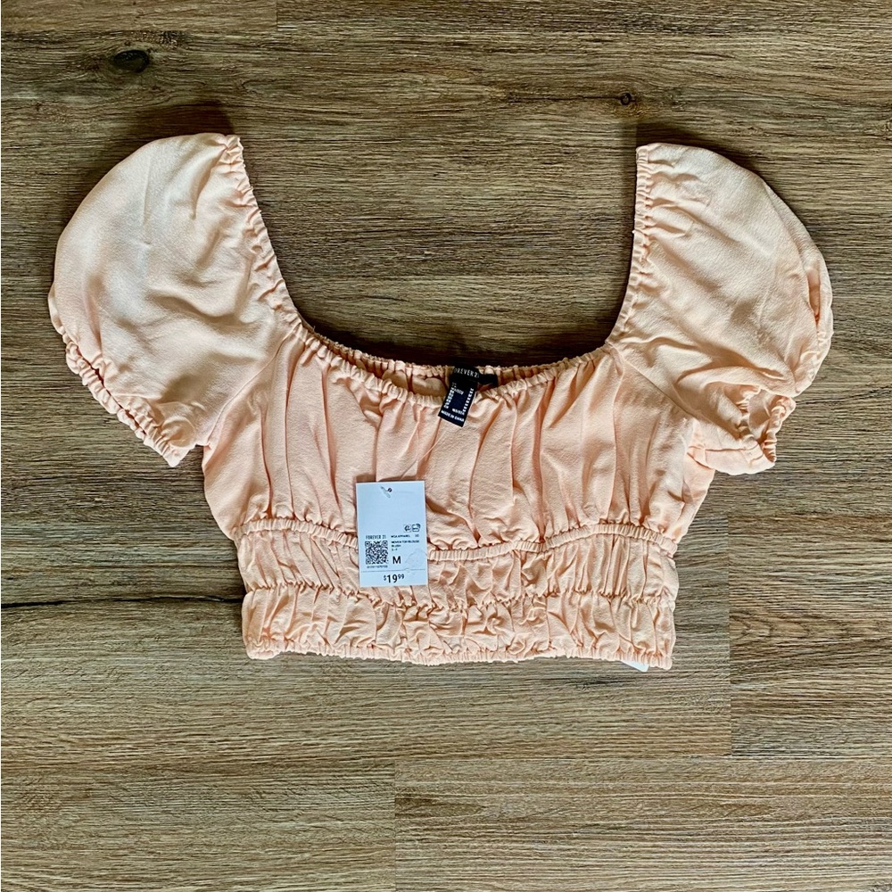 Forever 21 Women’s Blush Puff Sleeve Crop Top
